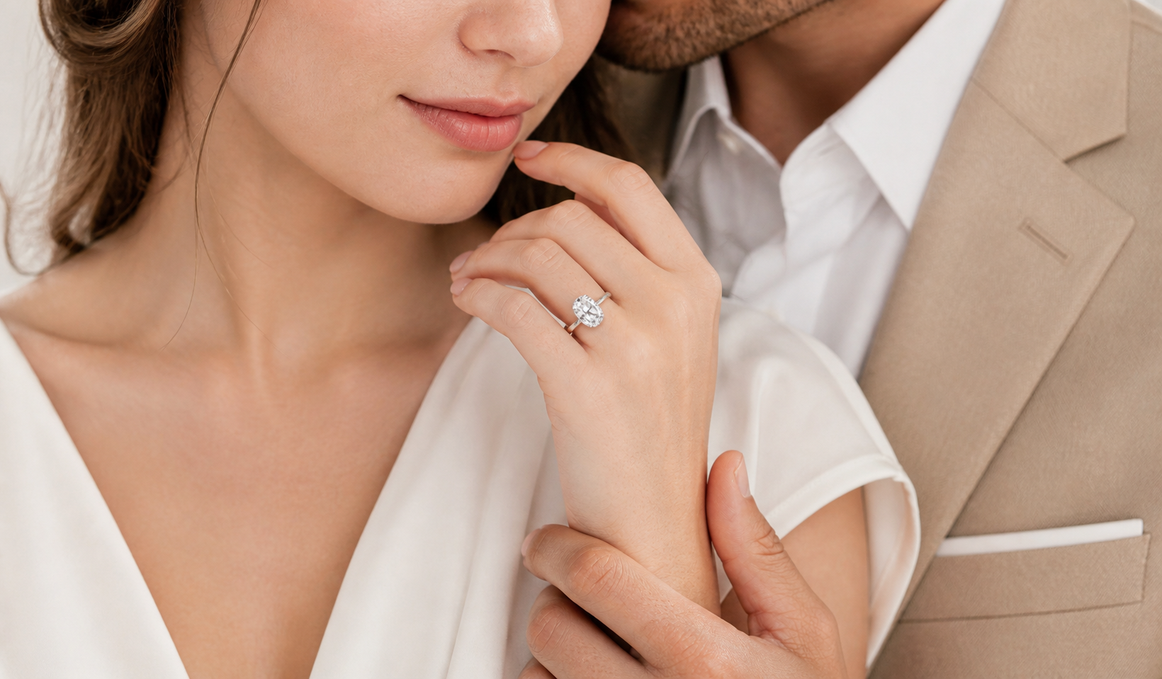 Why Oval Engagement Rings Enhance the Brilliance of 3 Carat Diamonds